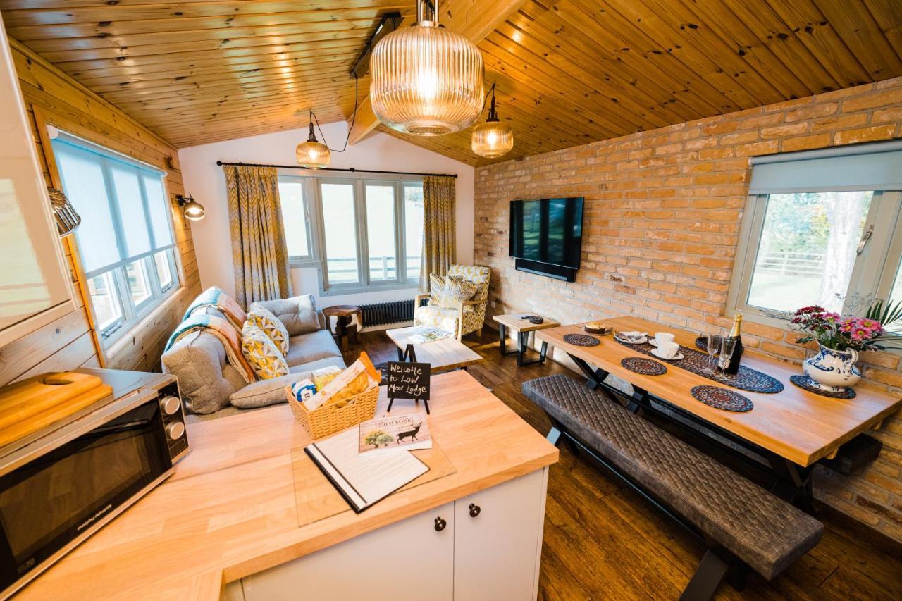 Low Moor Lodge Скарбъро Екстериор снимка
