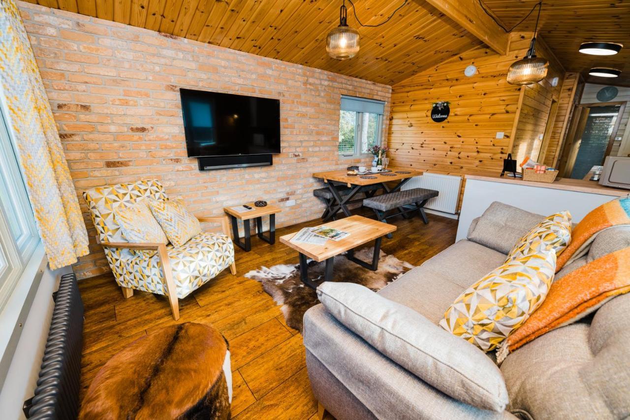 Low Moor Lodge Скарбъро Екстериор снимка