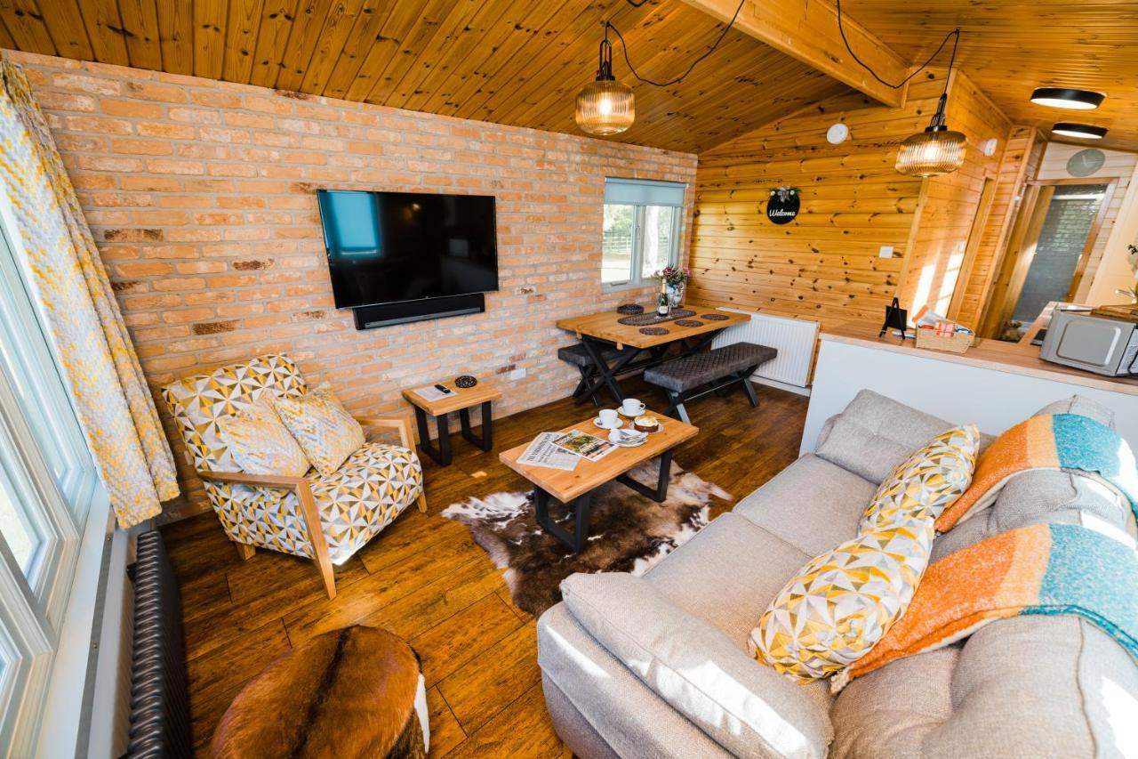 Low Moor Lodge Скарбъро Екстериор снимка